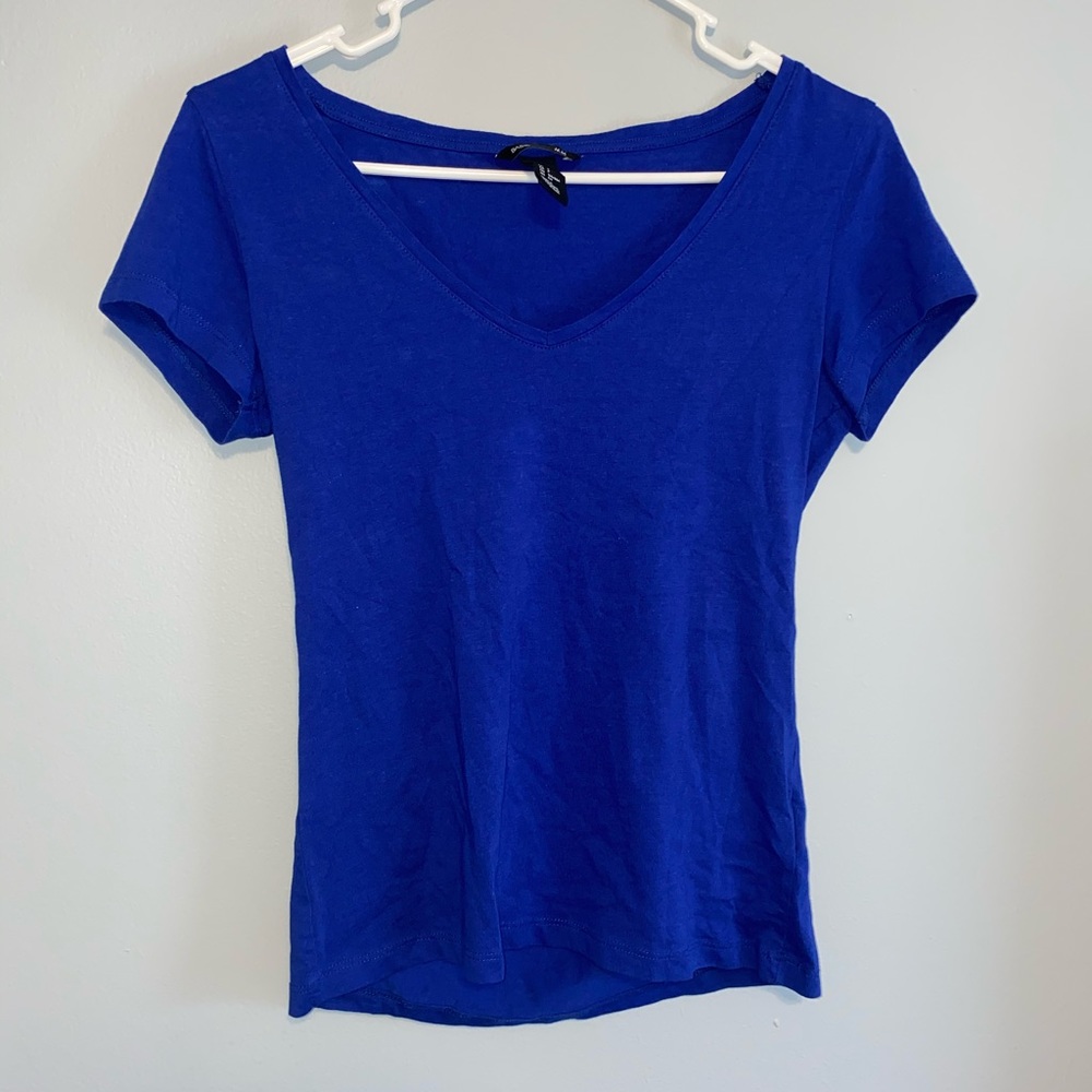 Short sleeve tee